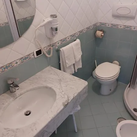 Klein Wien Hotel 3*