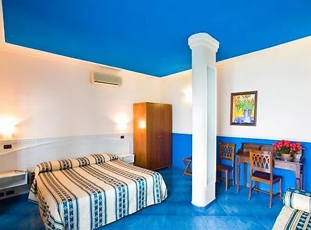 Klein Wien Hotel 3*
