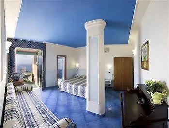 Klein Wien Otel Piano di Sorrento